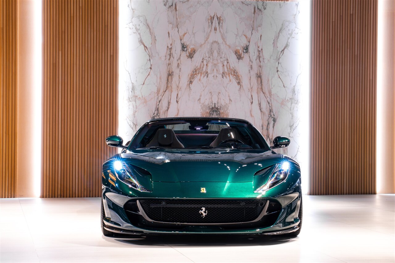 2023 Ferrari 812 GTS - Photo 3 - Beverly Hills, CA 90212
