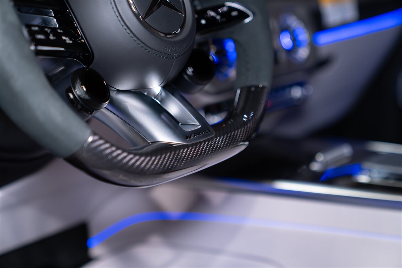 2026 Mercedes-Benz AMG G 63 - Photo 41 - Beverly Hills, CA 90212