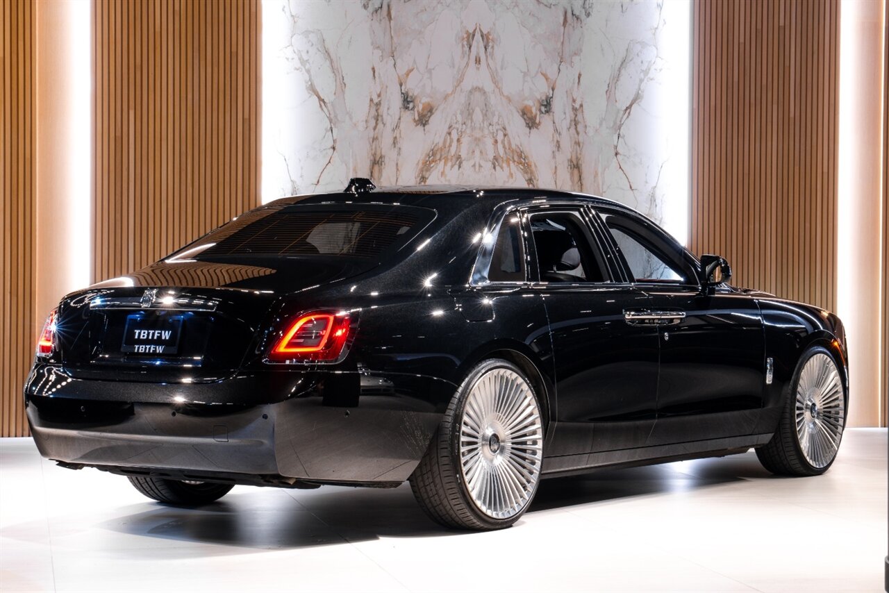 2024 Rolls-Royce Ghost - Photo 4 - Beverly Hills, CA 90212