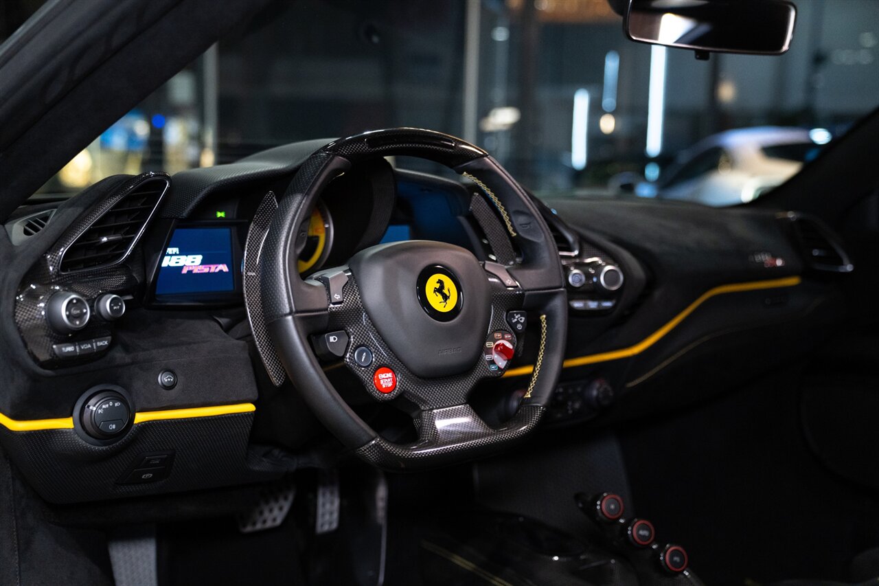 2019 Ferrari 488 Pista   - Photo 20 - Beverly Hills, CA 90212