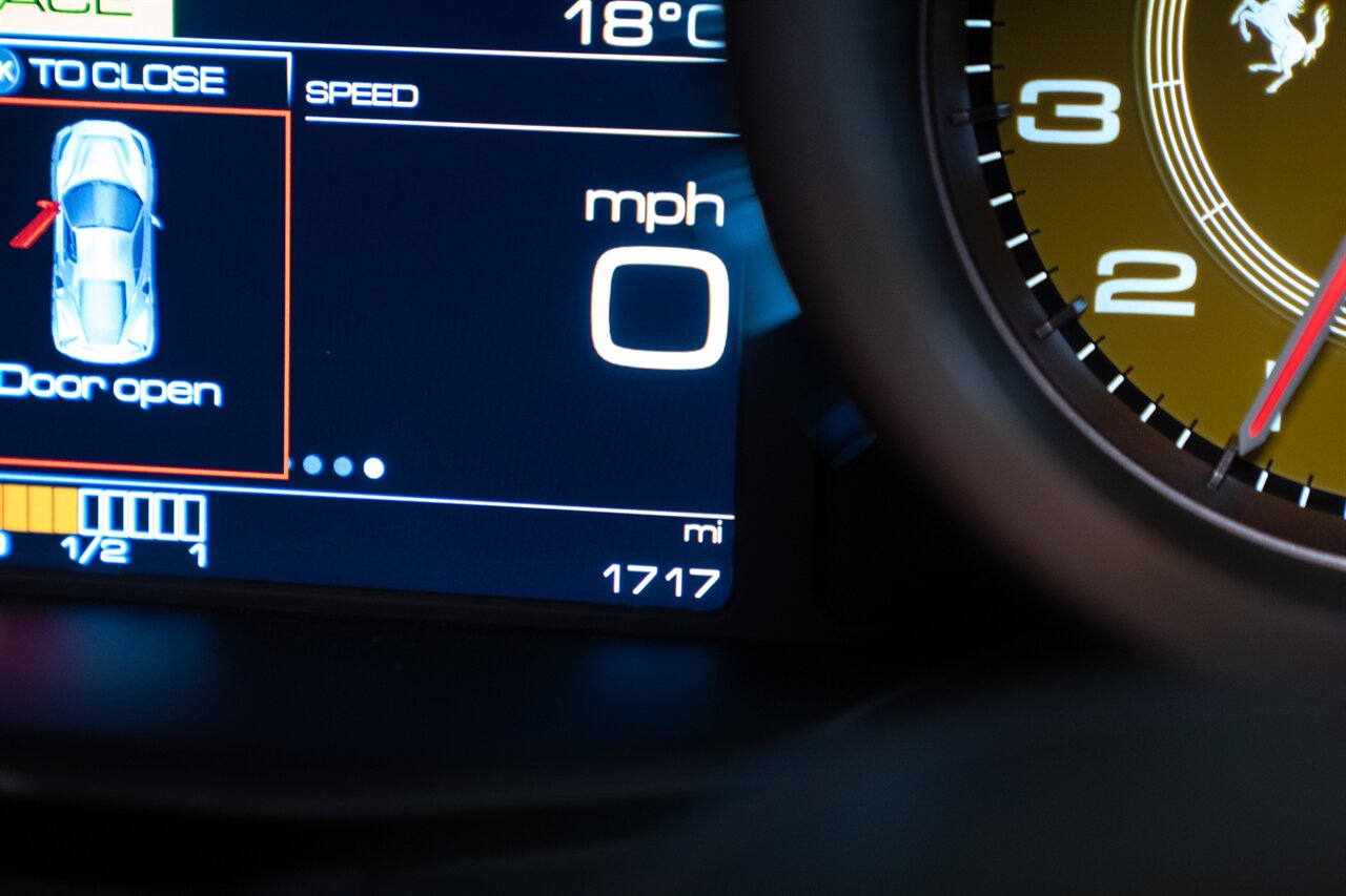 2019 Ferrari 488 Pista   - Photo 29 - Beverly Hills, CA 90212