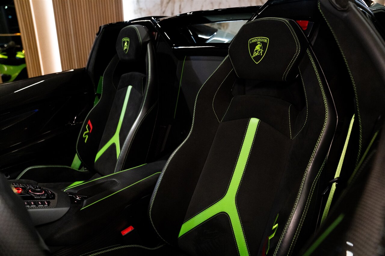 2020 Lamborghini Aventador LP 770-4 SVJ Roadster - Photo 37 - Beverly Hills, CA 90212