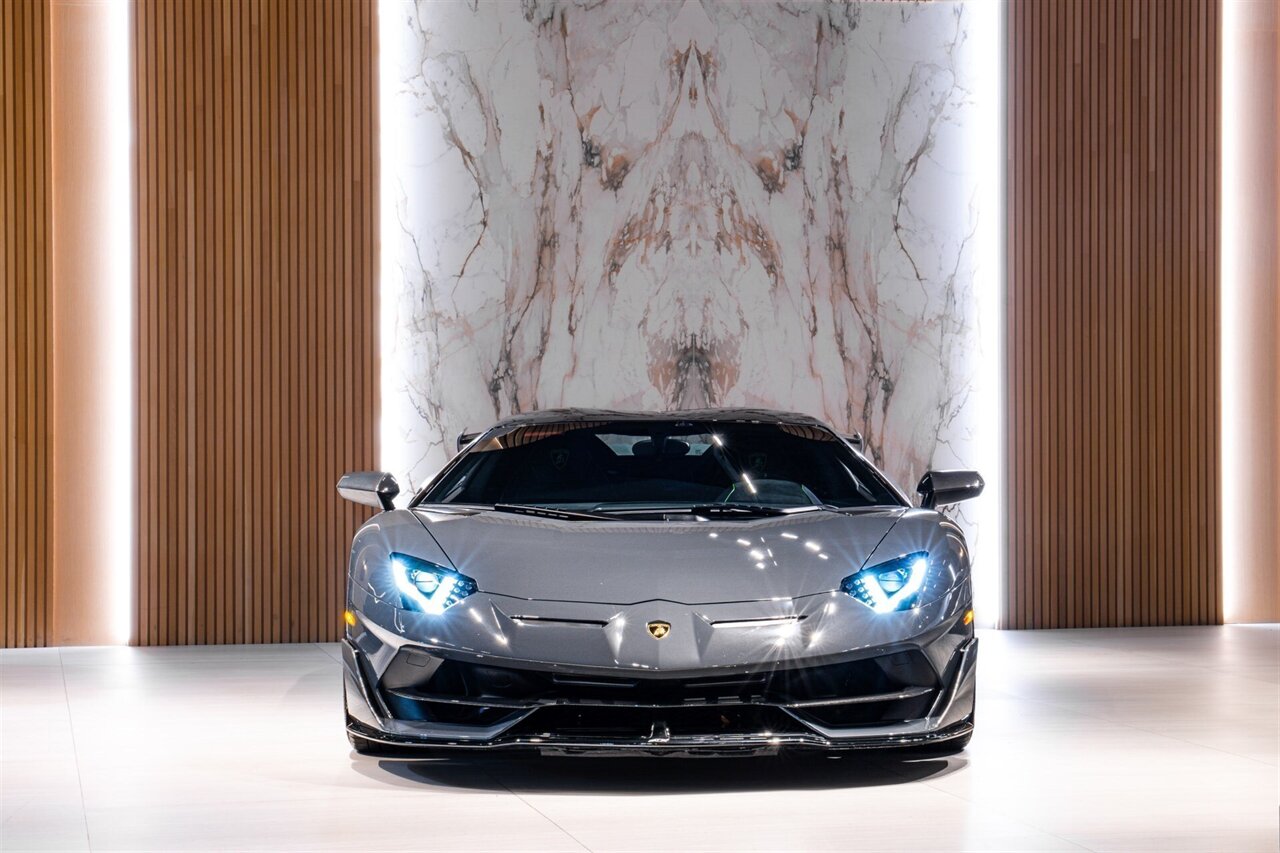 2020 Lamborghini Aventador LP 770-4 SVJ Roadster - Photo 3 - Beverly Hills, CA 90212