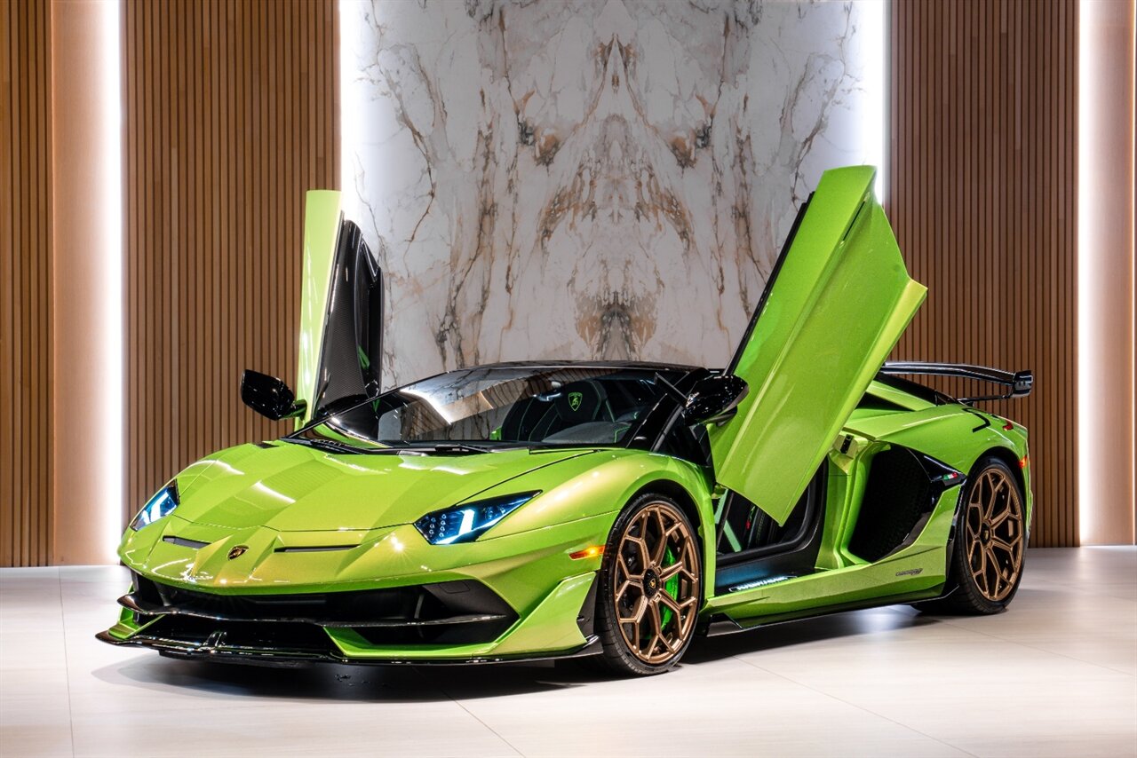 2021 Lamborghini Aventador LP 770-4 SVJ - Photo 6 - Beverly Hills, CA 90212
