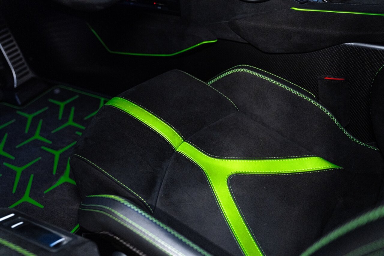 2021 Lamborghini Aventador LP 770-4 SVJ - Photo 30 - Beverly Hills, CA 90212