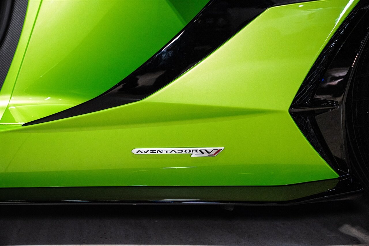 2021 Lamborghini Aventador LP 770-4 SVJ - Photo 17 - Beverly Hills, CA 90212