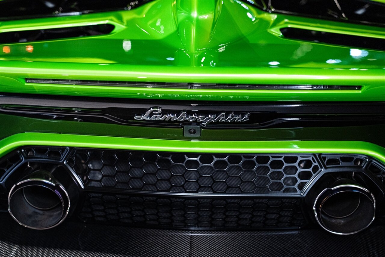 2021 Lamborghini Aventador LP 770-4 SVJ - Photo 21 - Beverly Hills, CA 90212