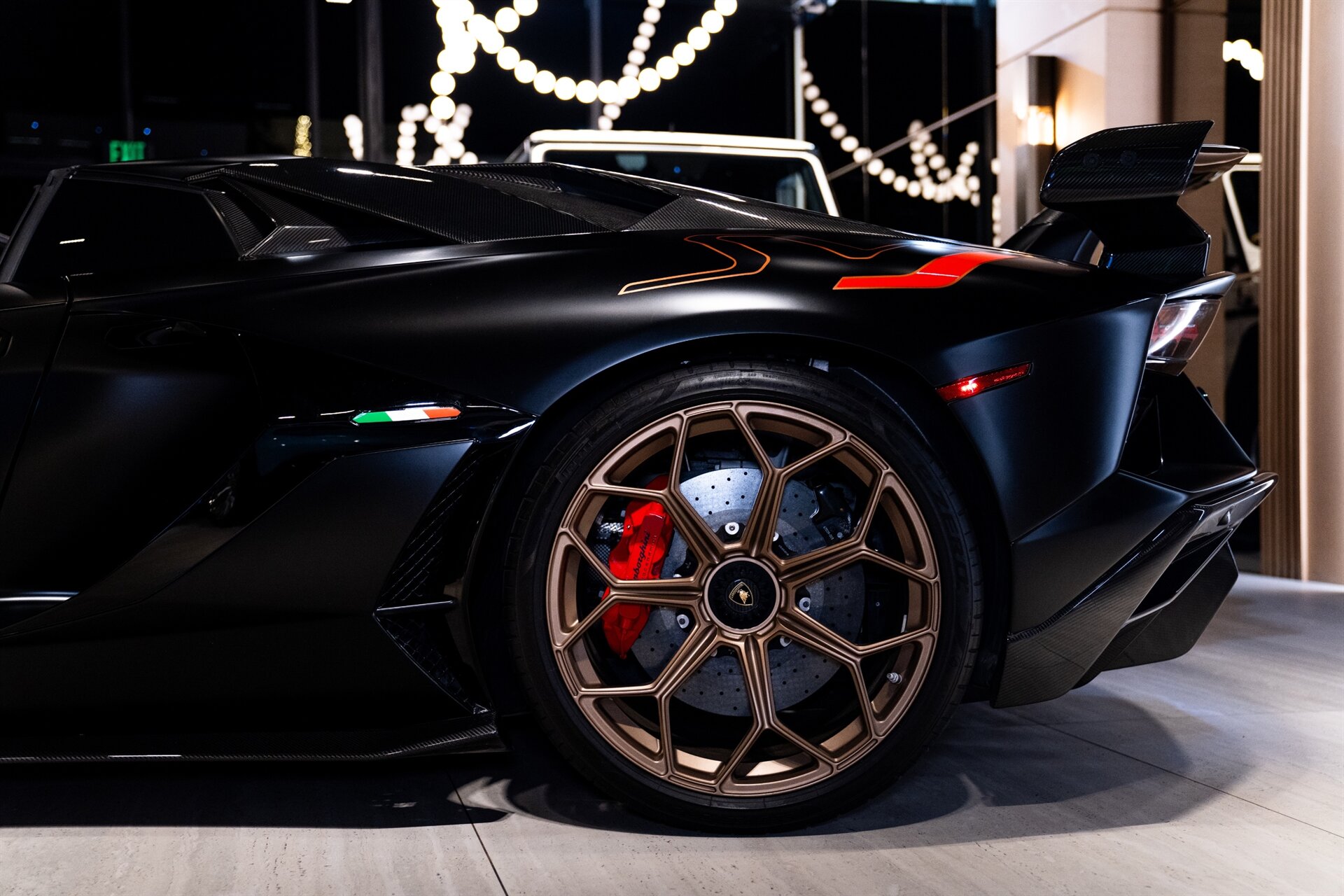 2021 Lamborghini Aventador LP 770-4 SVJ - Photo 34