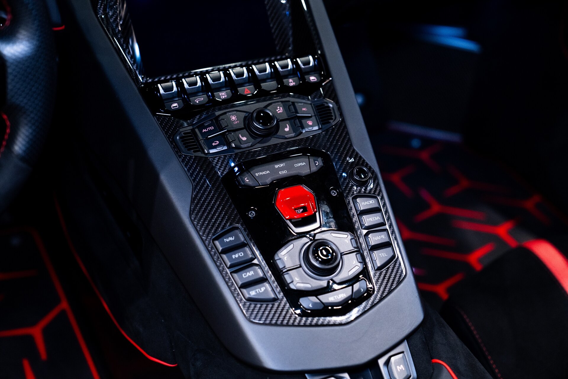 2021 Lamborghini Aventador LP 770-4 SVJ - Photo 24