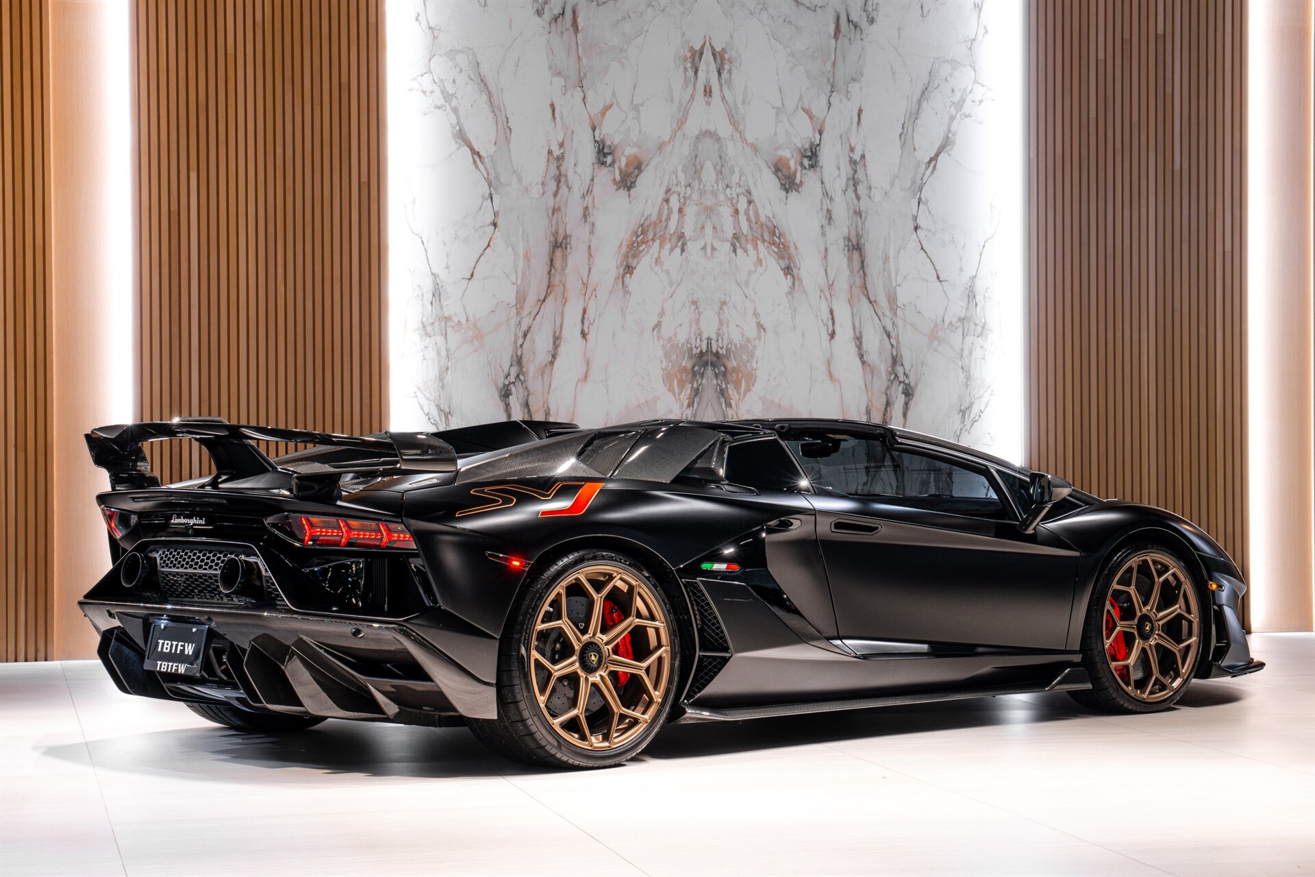 2021 Lamborghini Aventador LP 770-4 SVJ - Photo 5