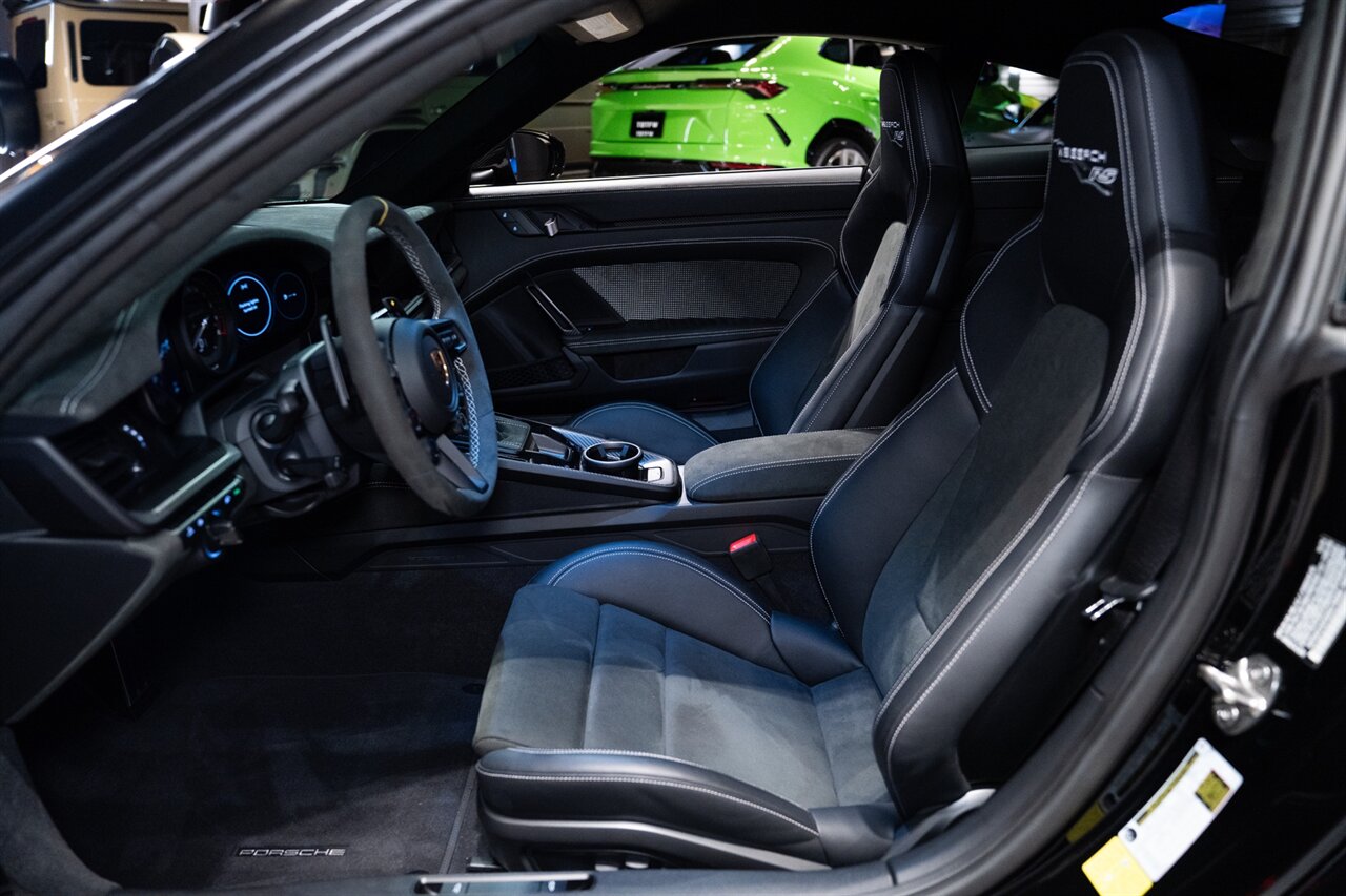 2025 Porsche 911 GT3 RS - Photo 40 - Beverly Hills, CA 90212