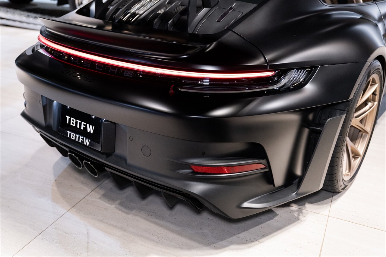 2025 Porsche 911 GT3 RS - Photo 23 - Beverly Hills, CA 90212