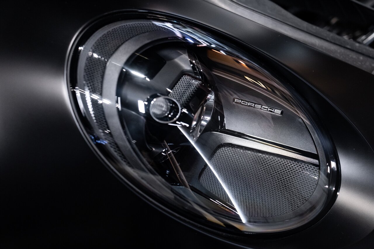 2025 Porsche 911 GT3 RS - Photo 30 - Beverly Hills, CA 90212