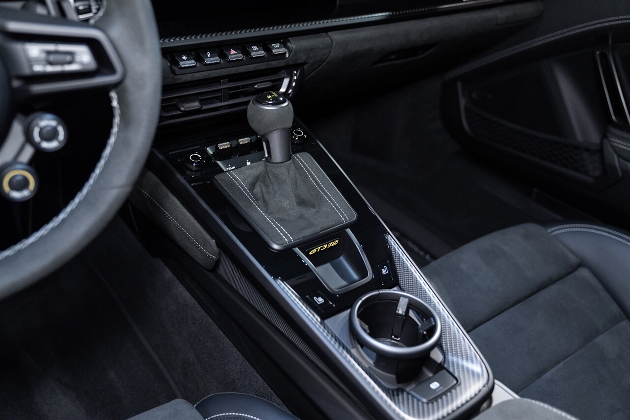 2025 Porsche 911 GT3 RS - Photo 44 - Beverly Hills, CA 90212