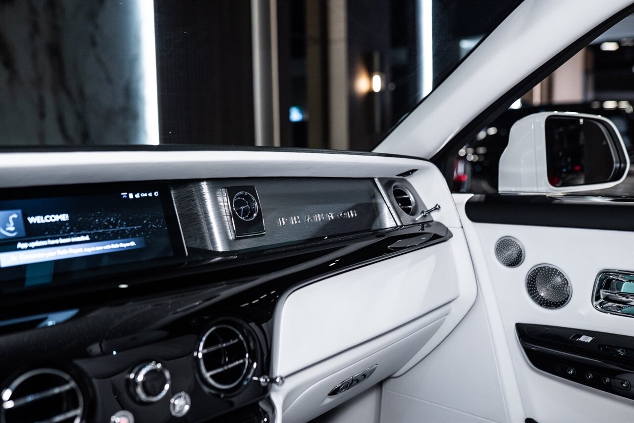 2025 Rolls-Royce Phantom - Photo 15 - Beverly Hills, CA 90212