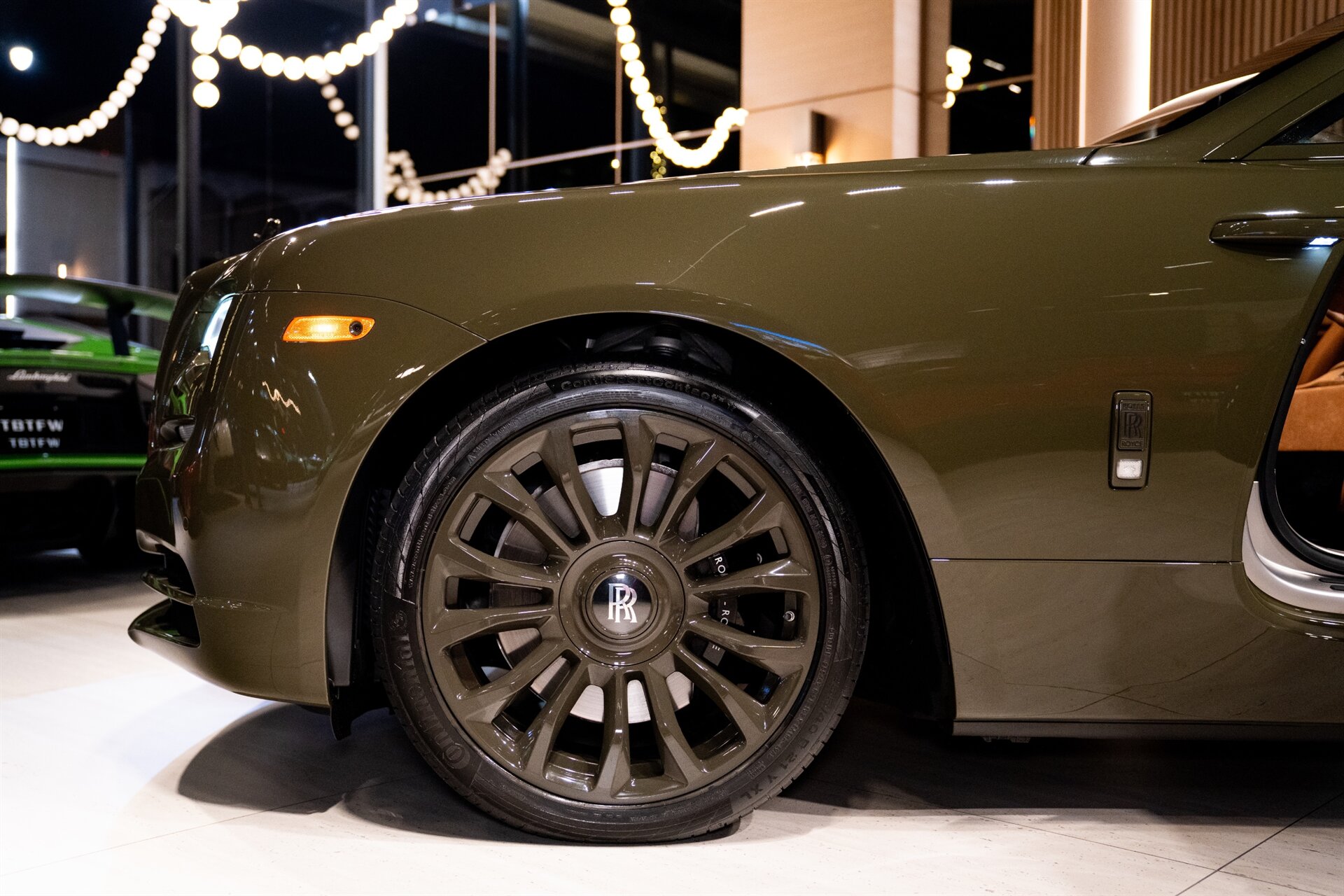 2021 Rolls-Royce Dawn - Photo 10