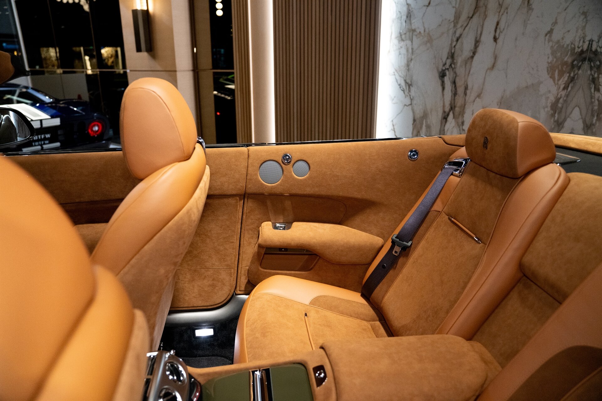 2021 Rolls-Royce Dawn - Photo 18