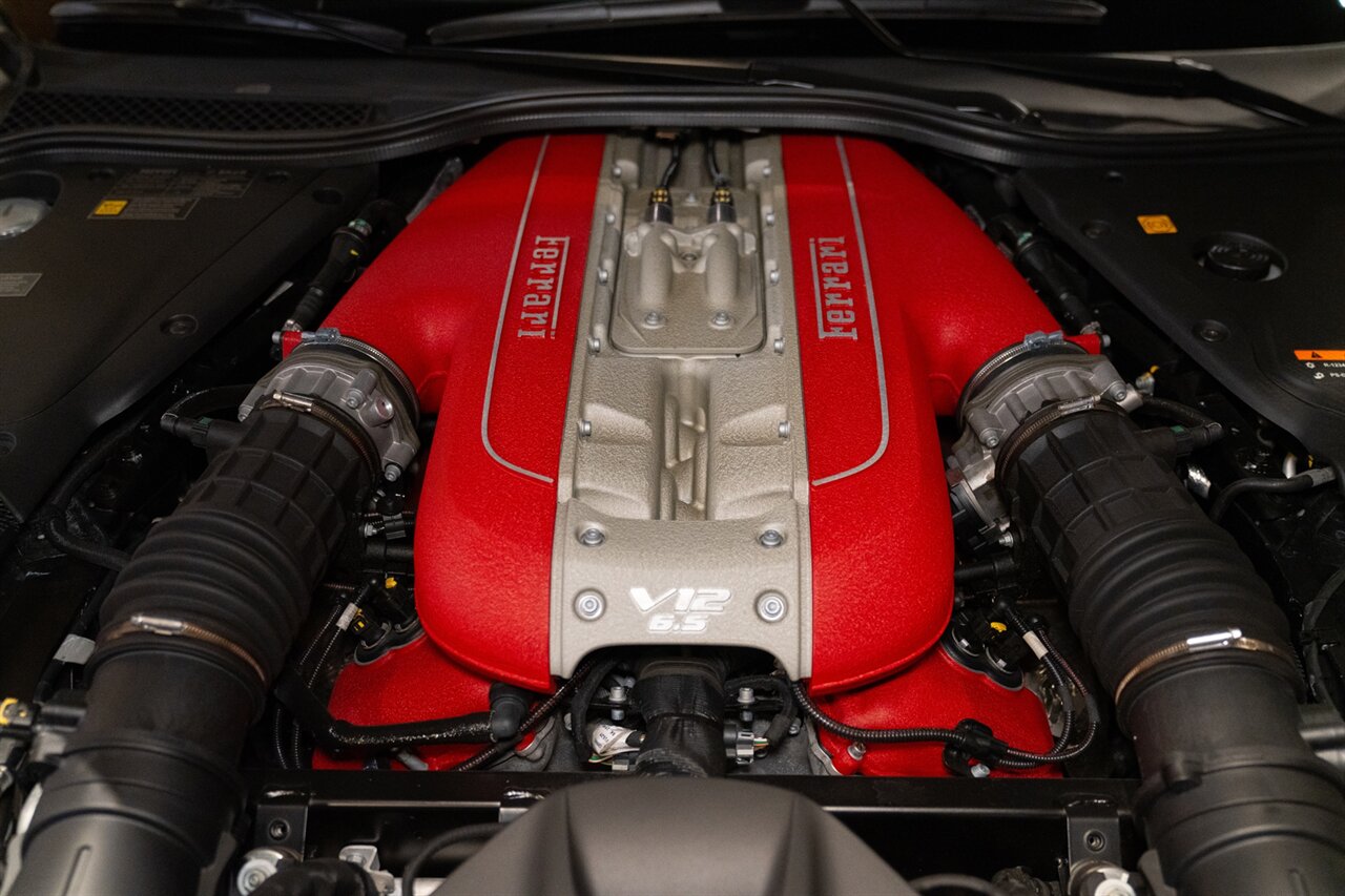 2019 Ferrari 812 Superfast - Photo 35 - Beverly Hills, CA 90212