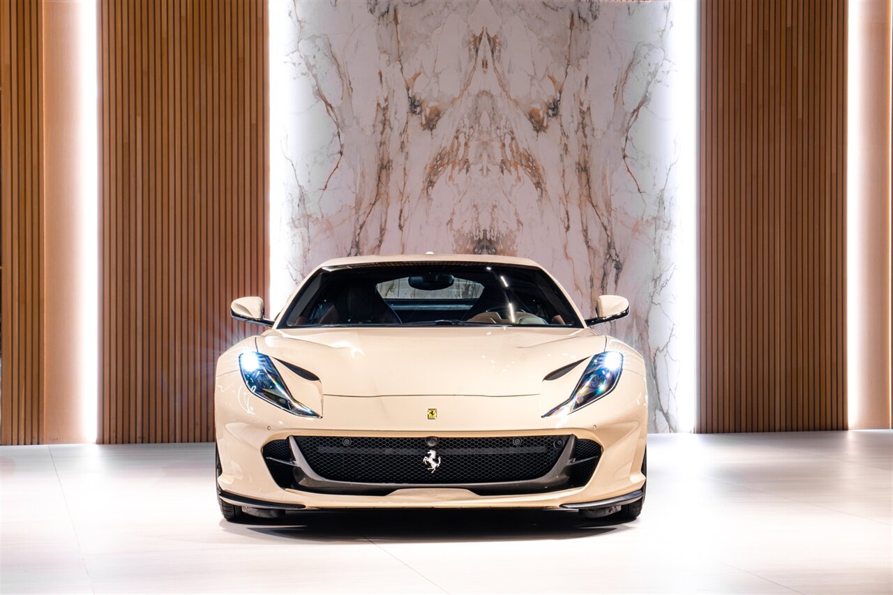2019 Ferrari 812 Superfast - Photo 2 - Beverly Hills, CA 90212