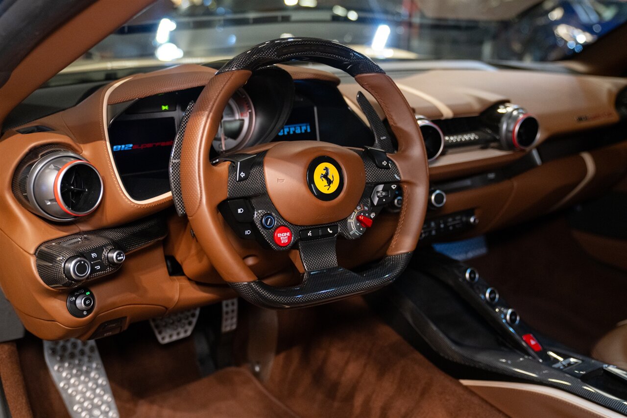 2019 Ferrari 812 Superfast - Photo 21 - Beverly Hills, CA 90212