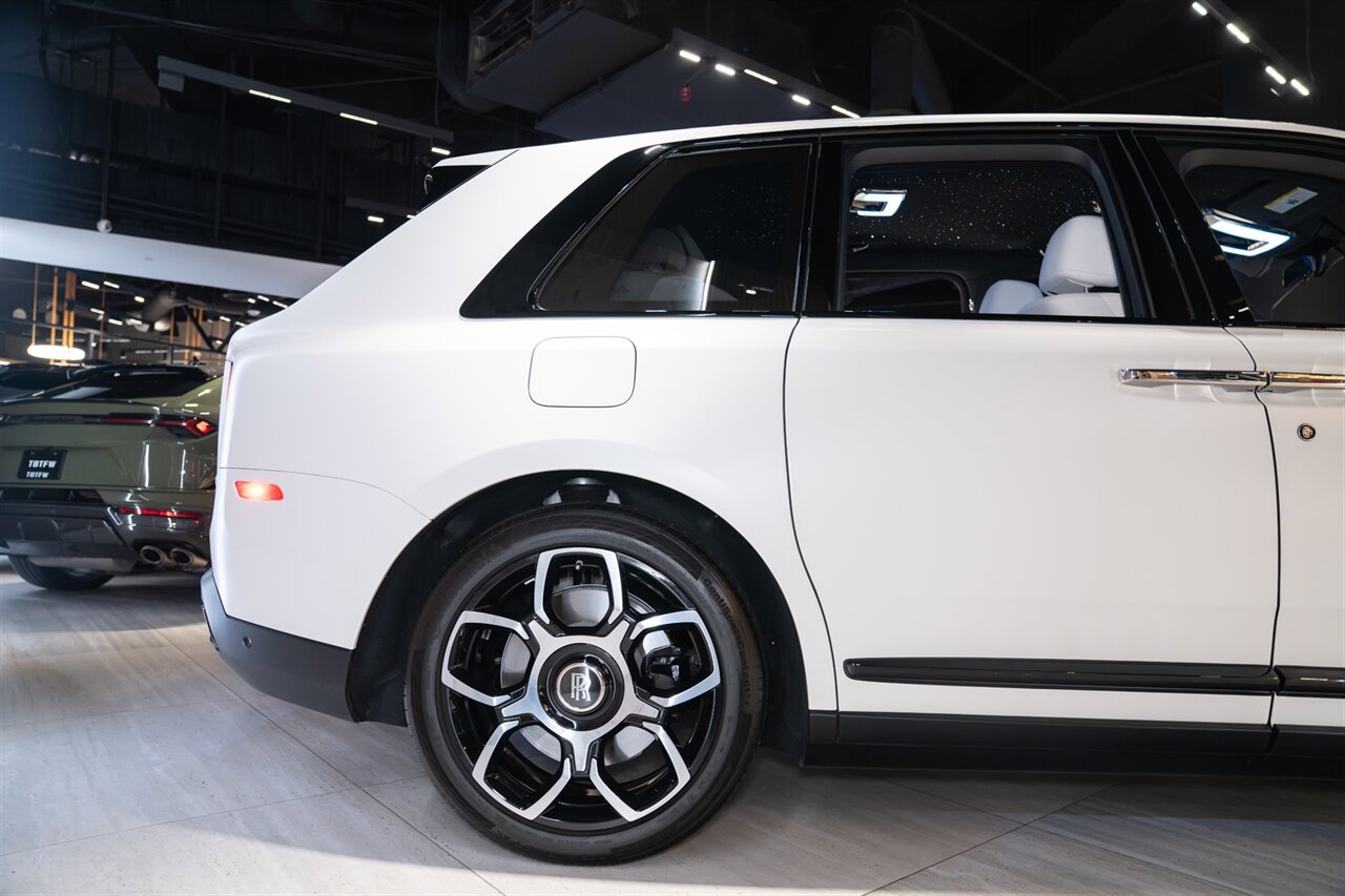 2023 Rolls-Royce Black Badge Cullinan - Photo 32 - Beverly Hills, CA 90212
