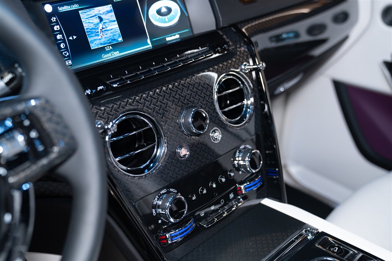 2023 Rolls-Royce Black Badge Cullinan - Photo 17 - Beverly Hills, CA 90212