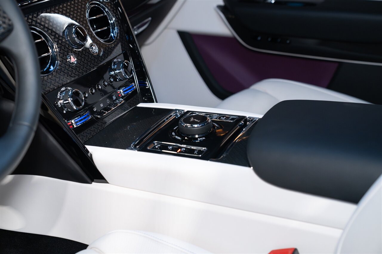 2023 Rolls-Royce Black Badge Cullinan - Photo 40 - Beverly Hills, CA 90212