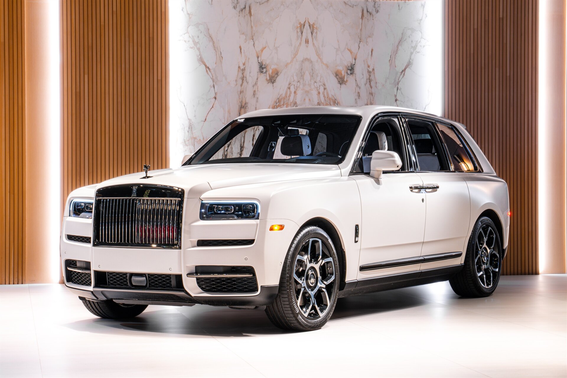 2023 Rolls-Royce Black Badge Cullinan