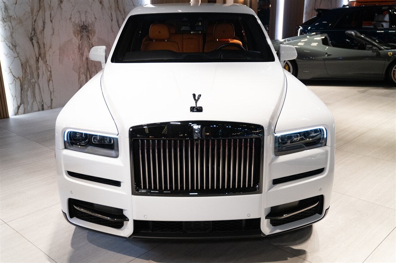 2023 Rolls-Royce Black Badge Cullinan - Photo 8 - Beverly Hills, CA 90212
