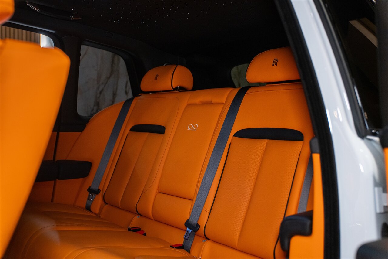 2023 Rolls-Royce Black Badge Cullinan - Photo 19 - Beverly Hills, CA 90212
