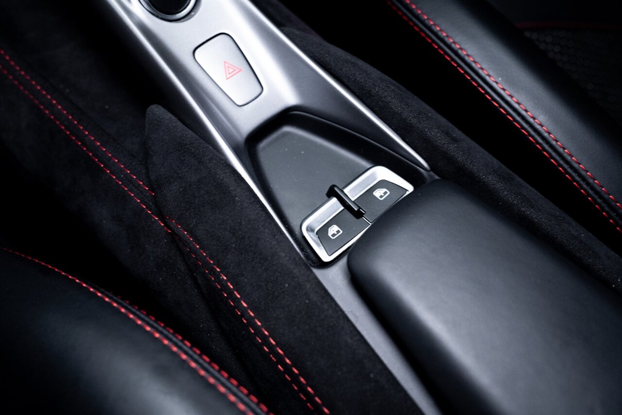 2020 Ferrari F8 Tributo Novitec N Largo - Photo 28 - Beverly Hills, CA 90212