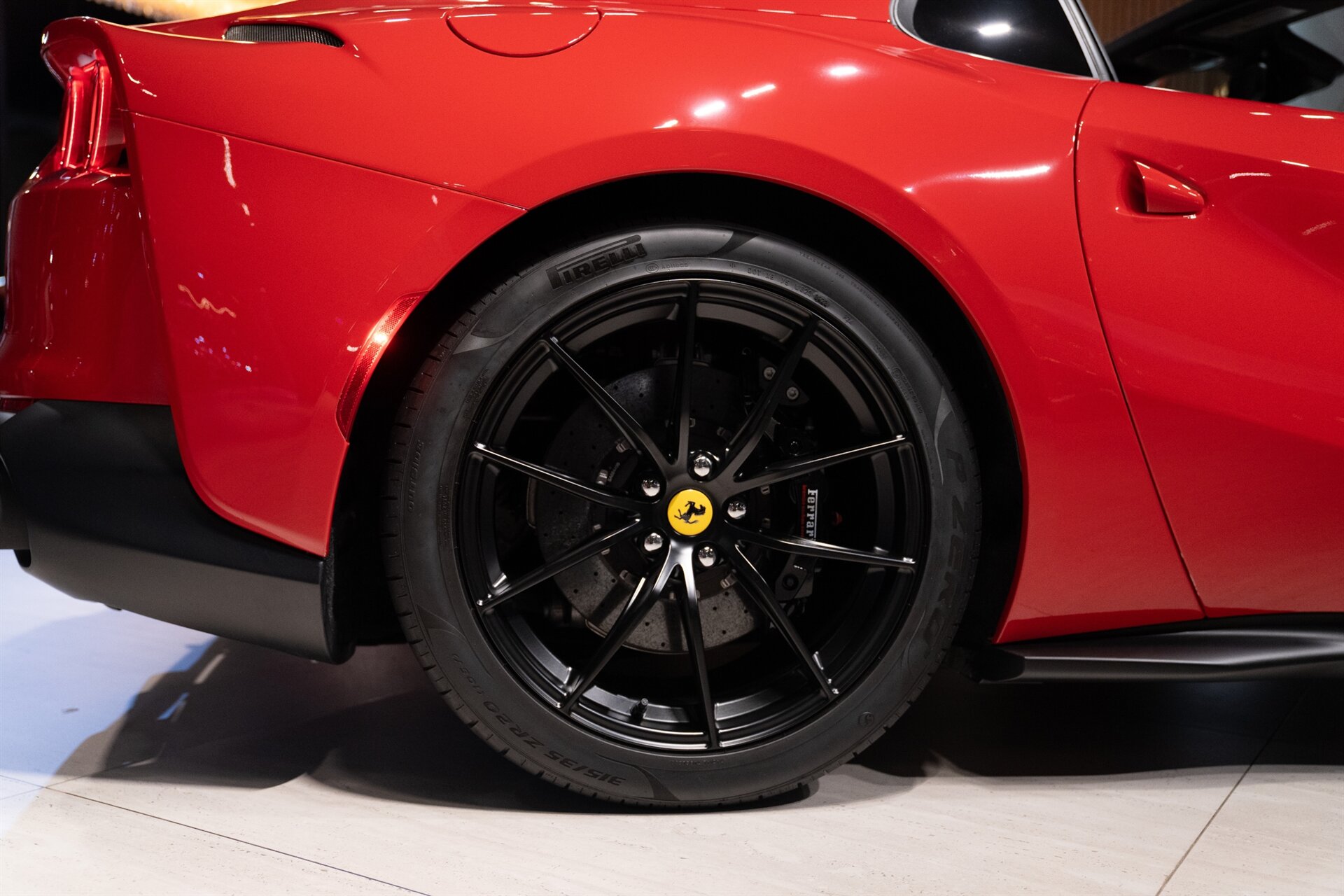 2022 Ferrari 812 GTS - Photo 27