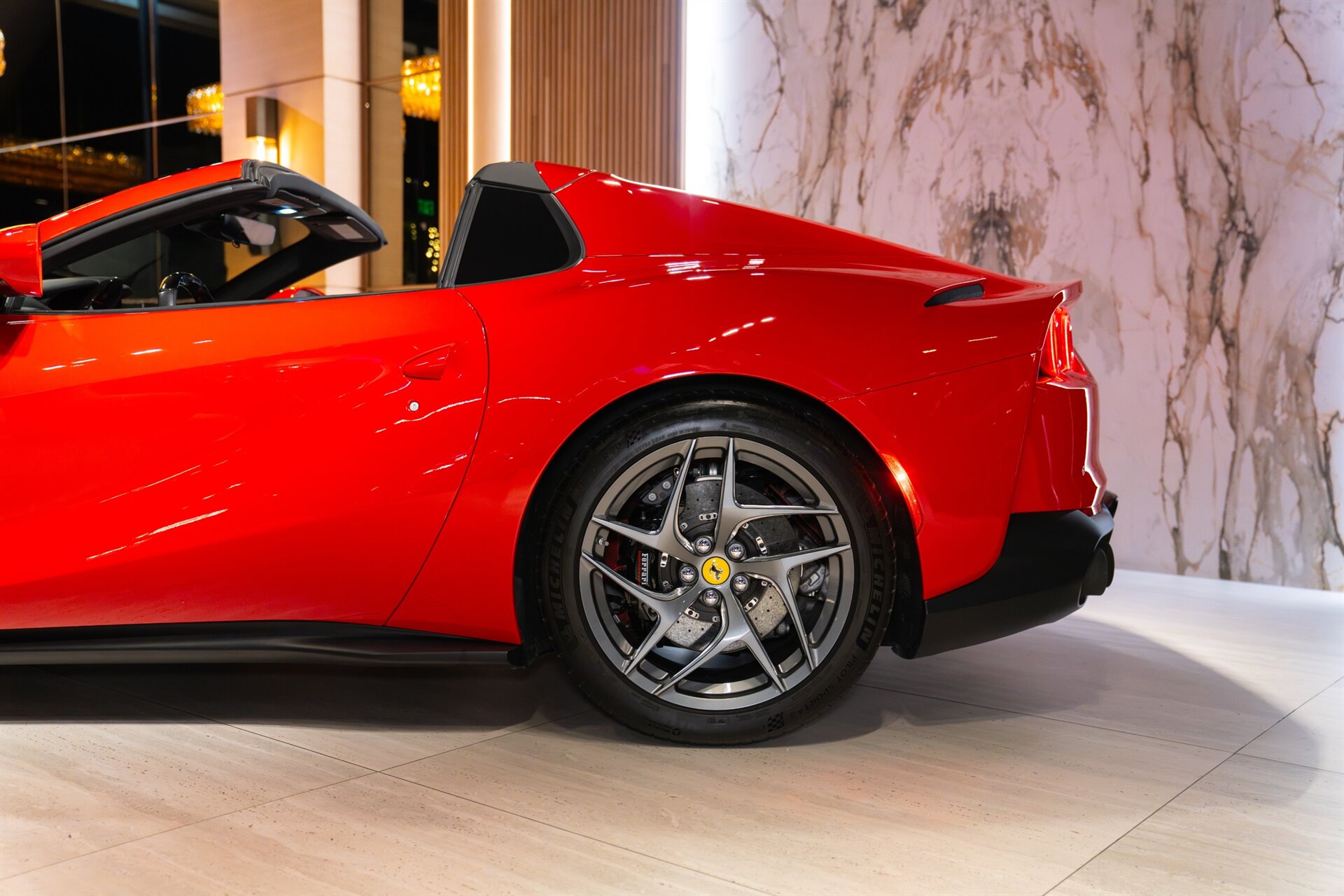 2022 Ferrari 812 GTS - Photo 34
