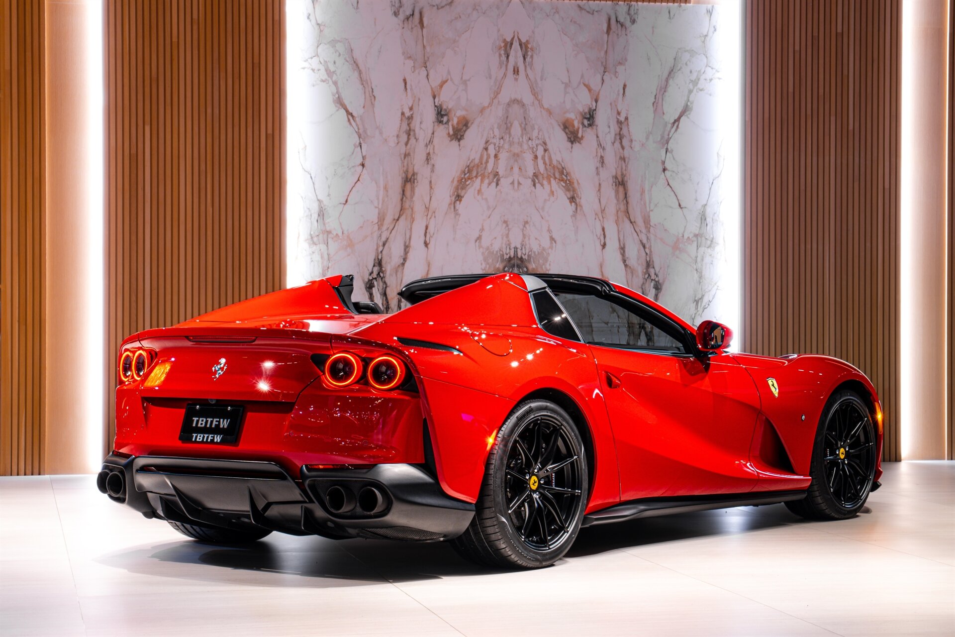 2022 Ferrari 812 GTS - Photo 3