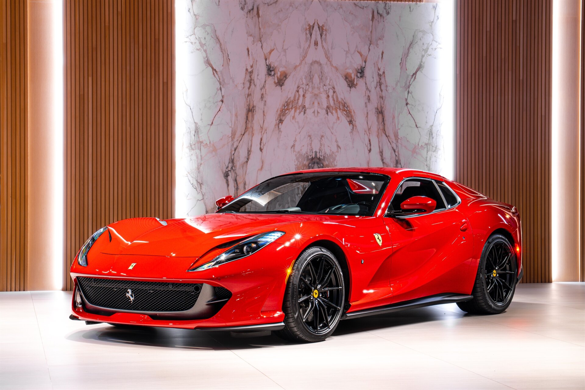 2022 Ferrari 812 GTS - Photo 2