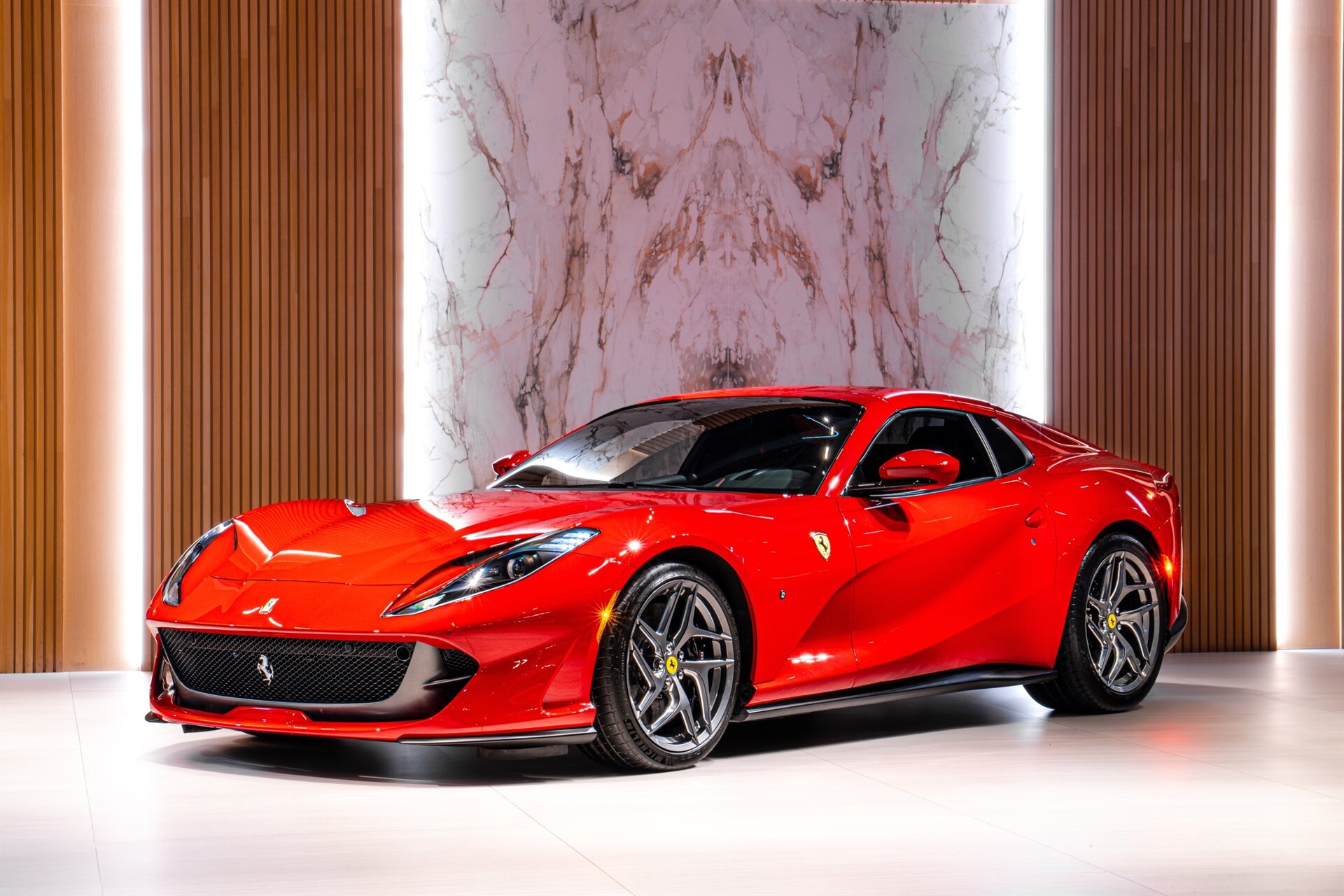 2022 Ferrari 812 GTS - Photo 2
