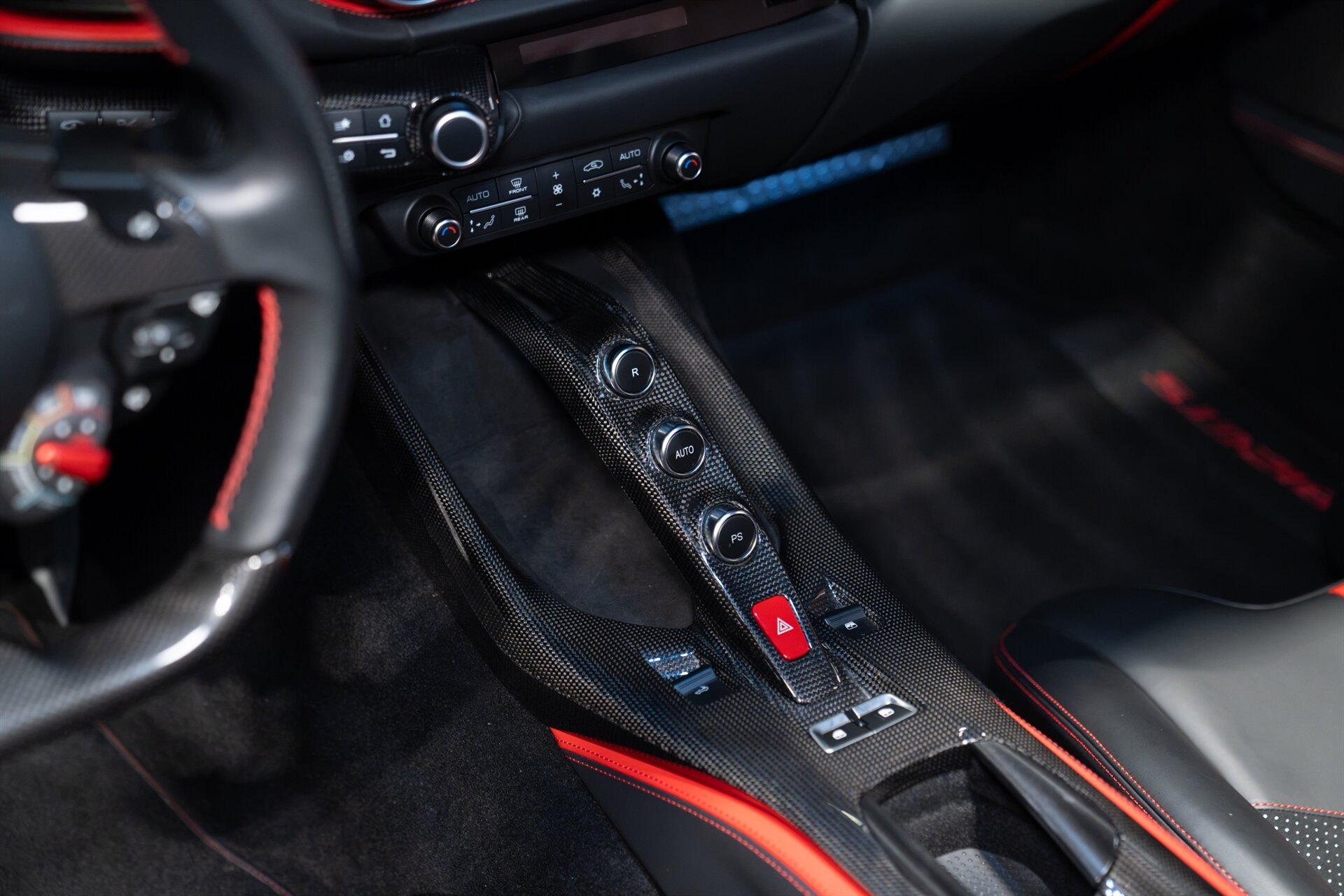 2022 Ferrari 812 GTS - Photo 25
