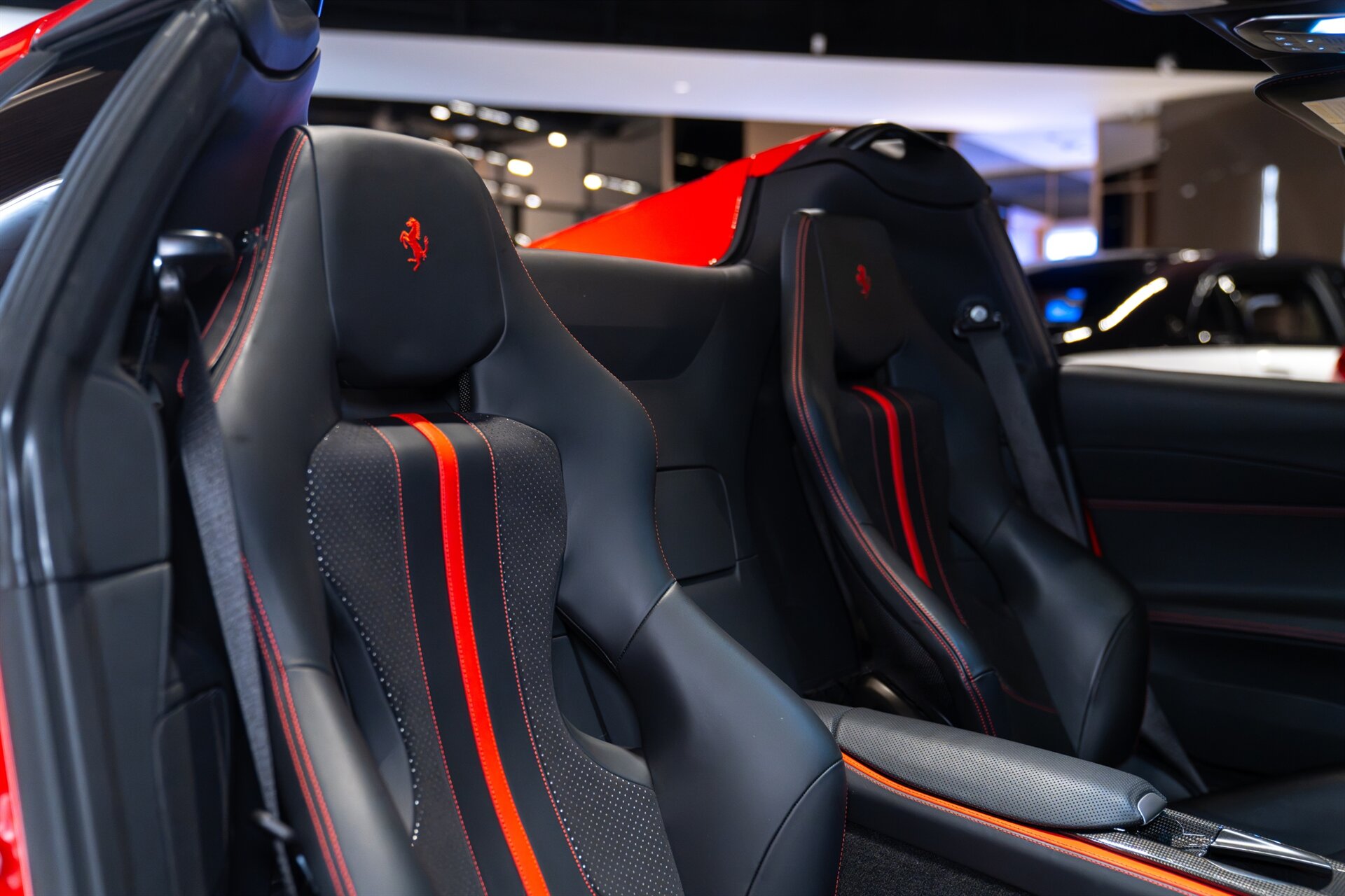 2022 Ferrari 812 GTS - Photo 15