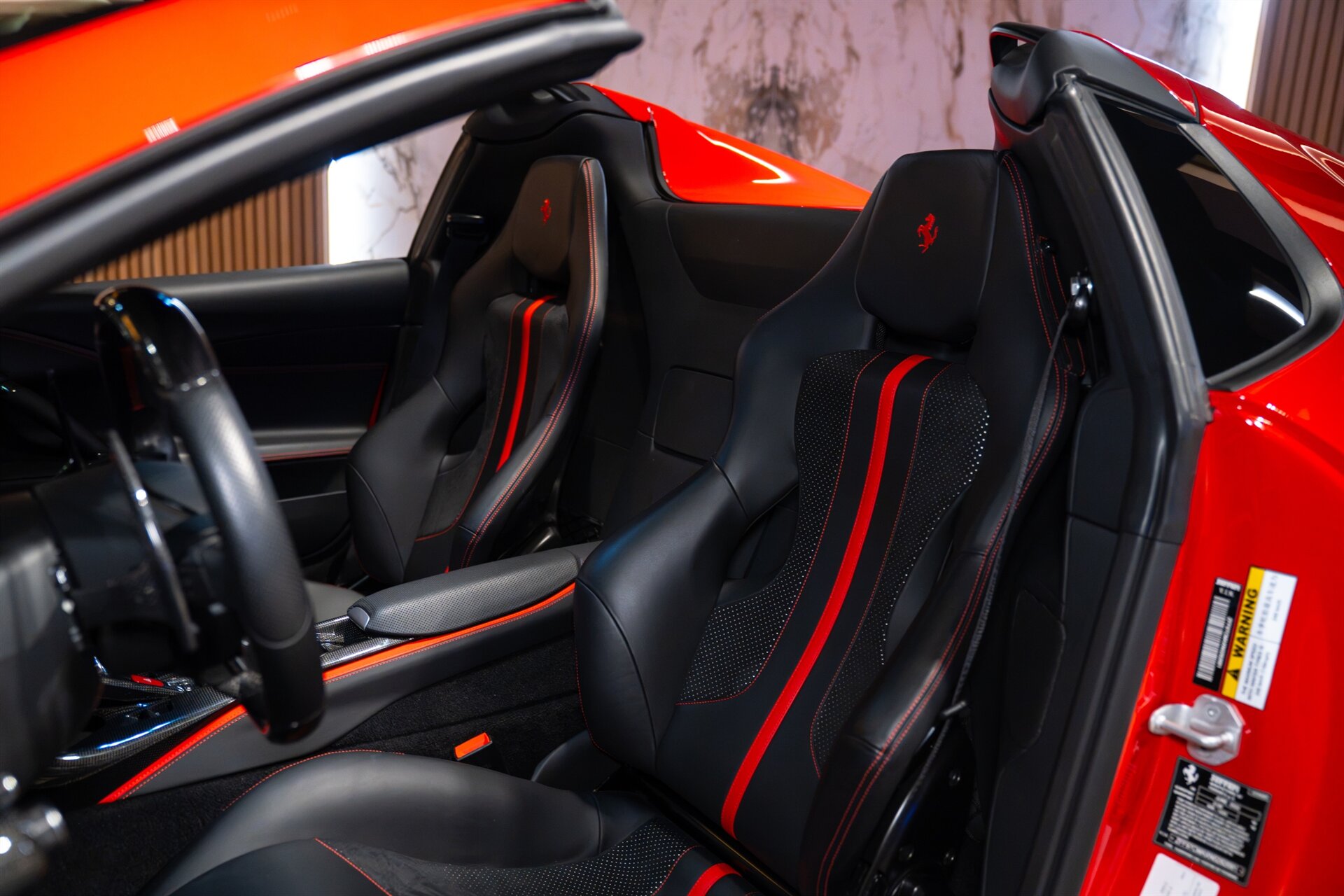 2022 Ferrari 812 GTS - Photo 9