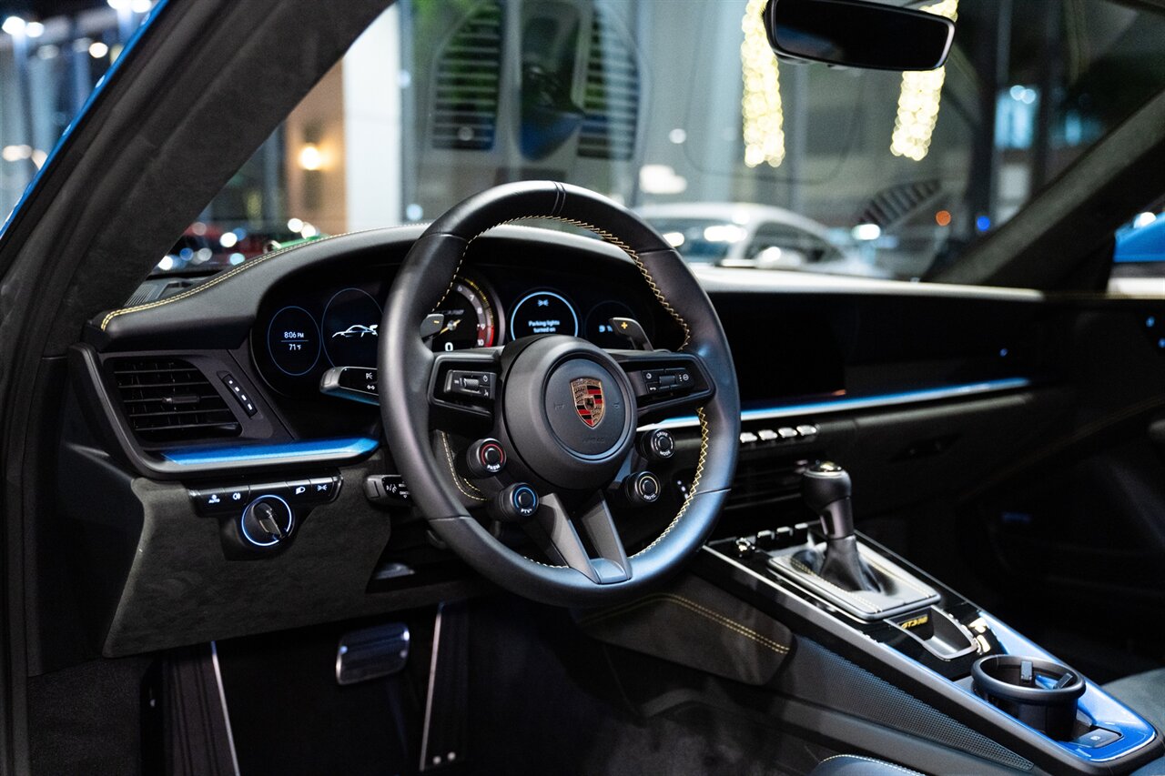 2025 Porsche 911 GT3 RS   - Photo 20 - Beverly Hills, CA 90212