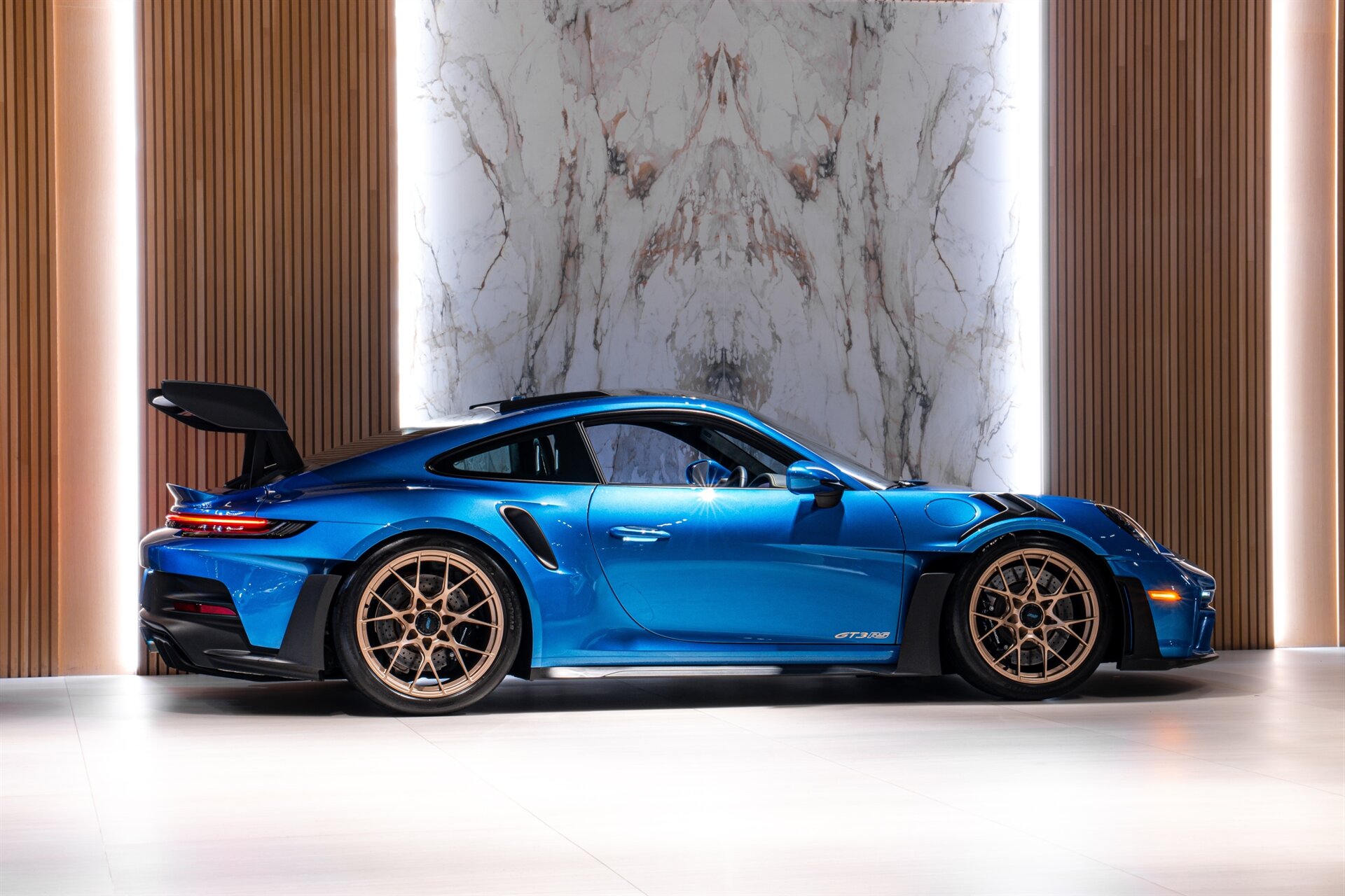 2025 Porsche 911 GT3 RS - Photo 4