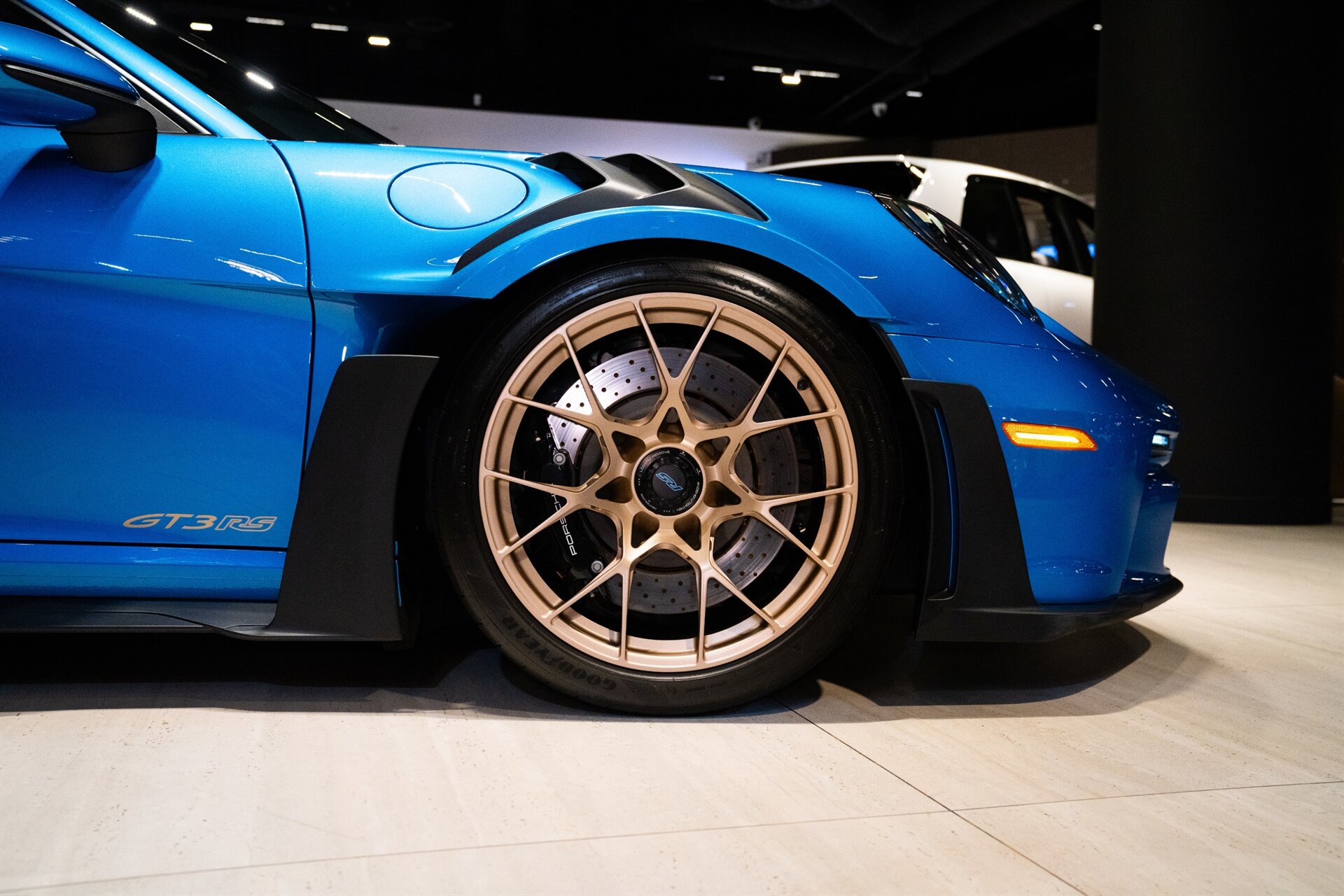 2025 Porsche 911 GT3 RS - Photo 8