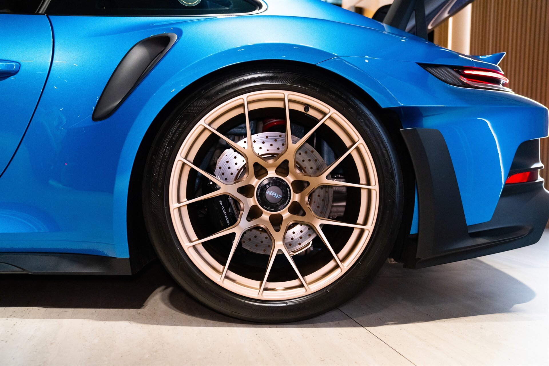 2025 Porsche 911 GT3 RS - Photo 13