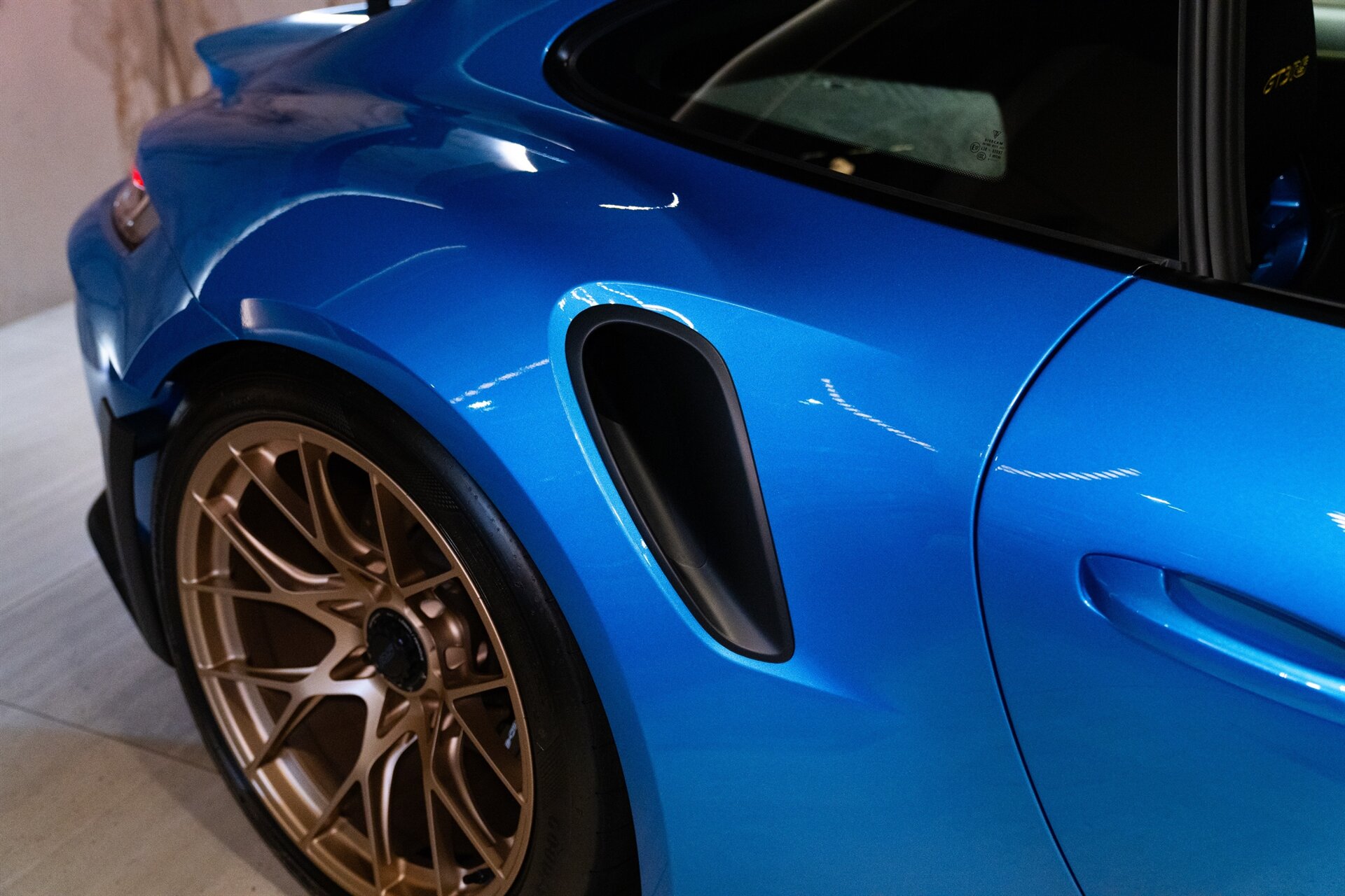 2025 Porsche 911 GT3 RS - Photo 9