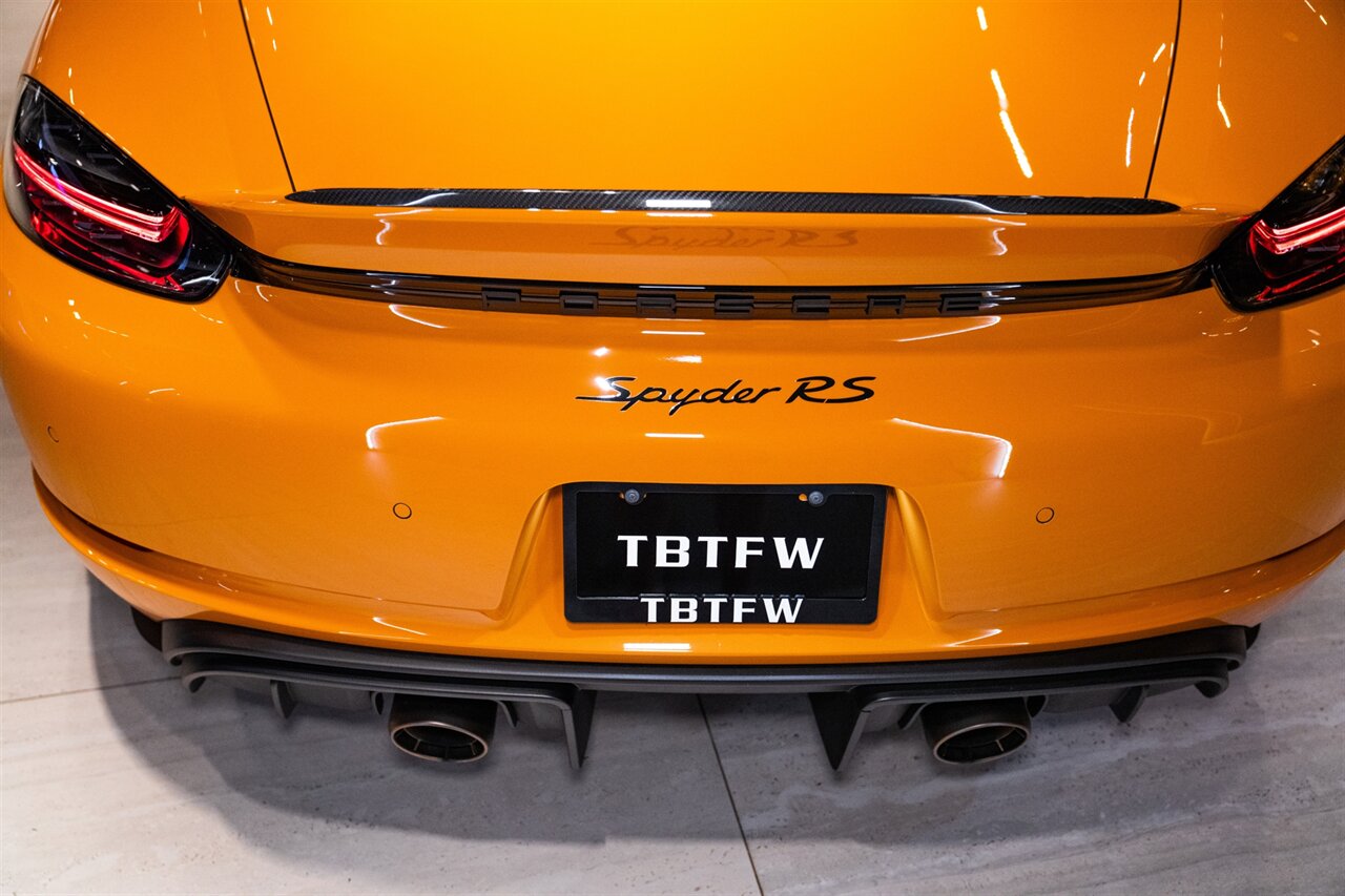 2025 Porsche 718 Boxster Spyder RS   - Photo 21 - Beverly Hills, CA 90212
