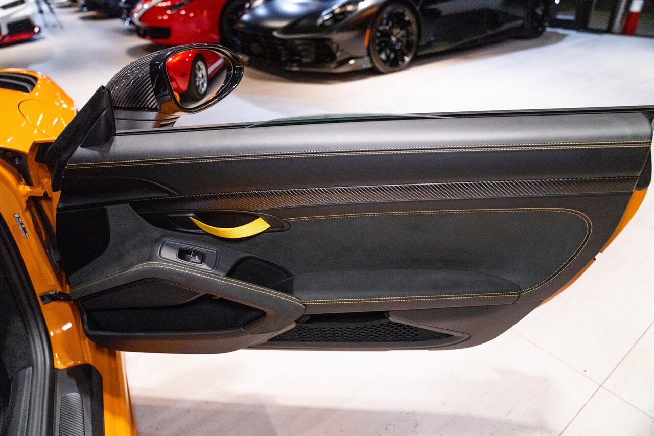 2025 Porsche 718 Boxster Spyder RS   - Photo 18 - Beverly Hills, CA 90212
