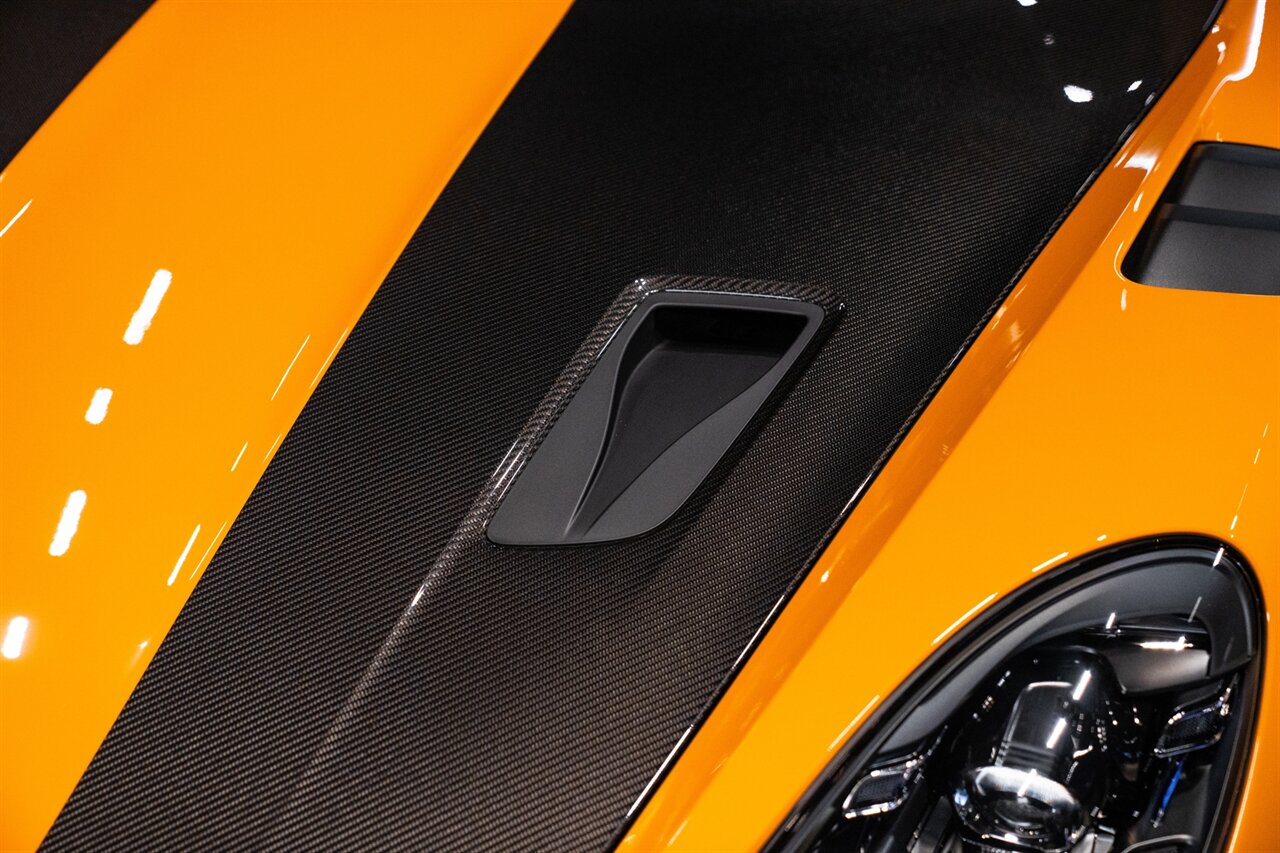 2025 Porsche 718 Boxster Spyder RS   - Photo 7 - Beverly Hills, CA 90212