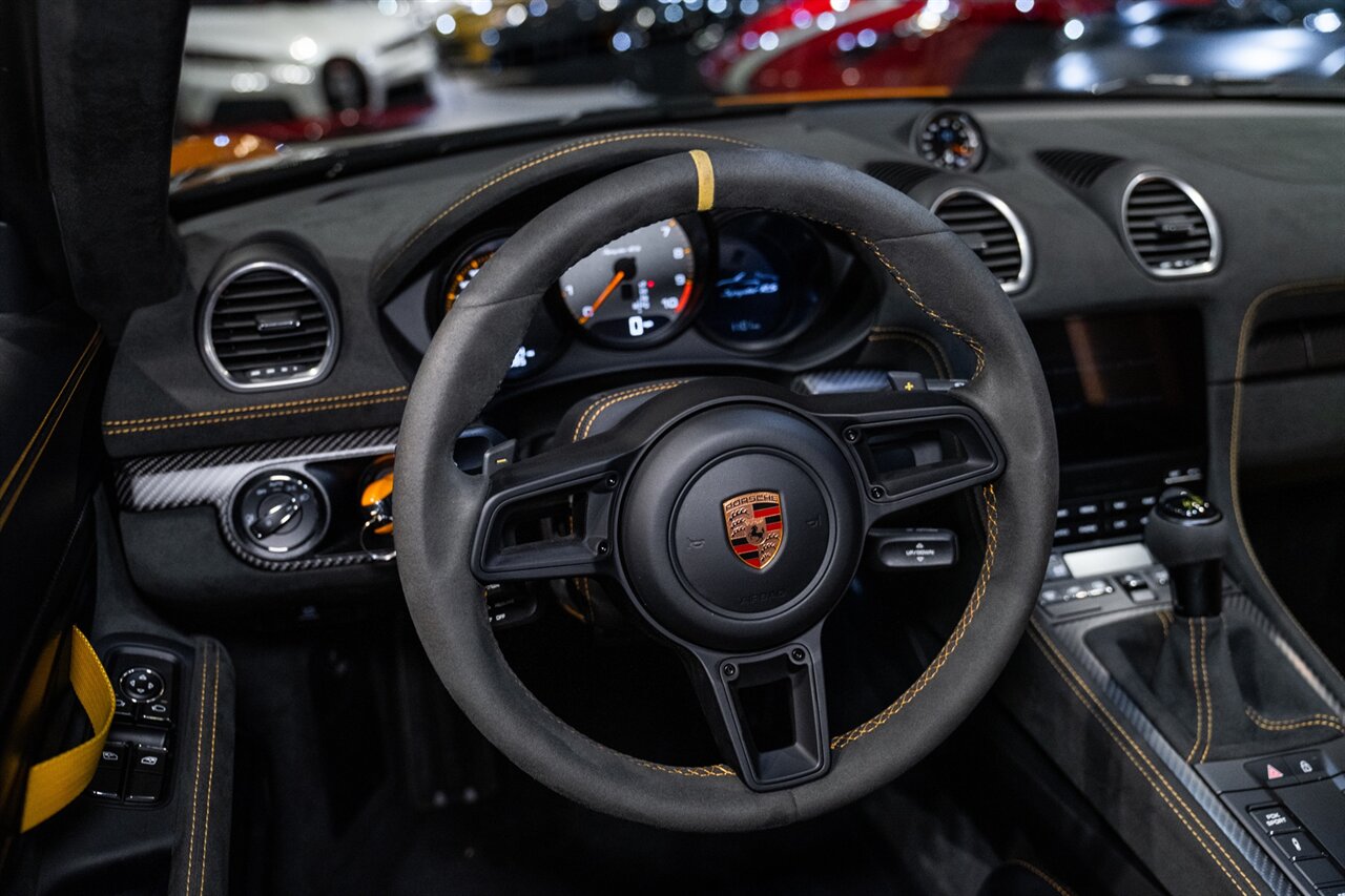 2025 Porsche 718 Boxster Spyder RS   - Photo 25 - Beverly Hills, CA 90212