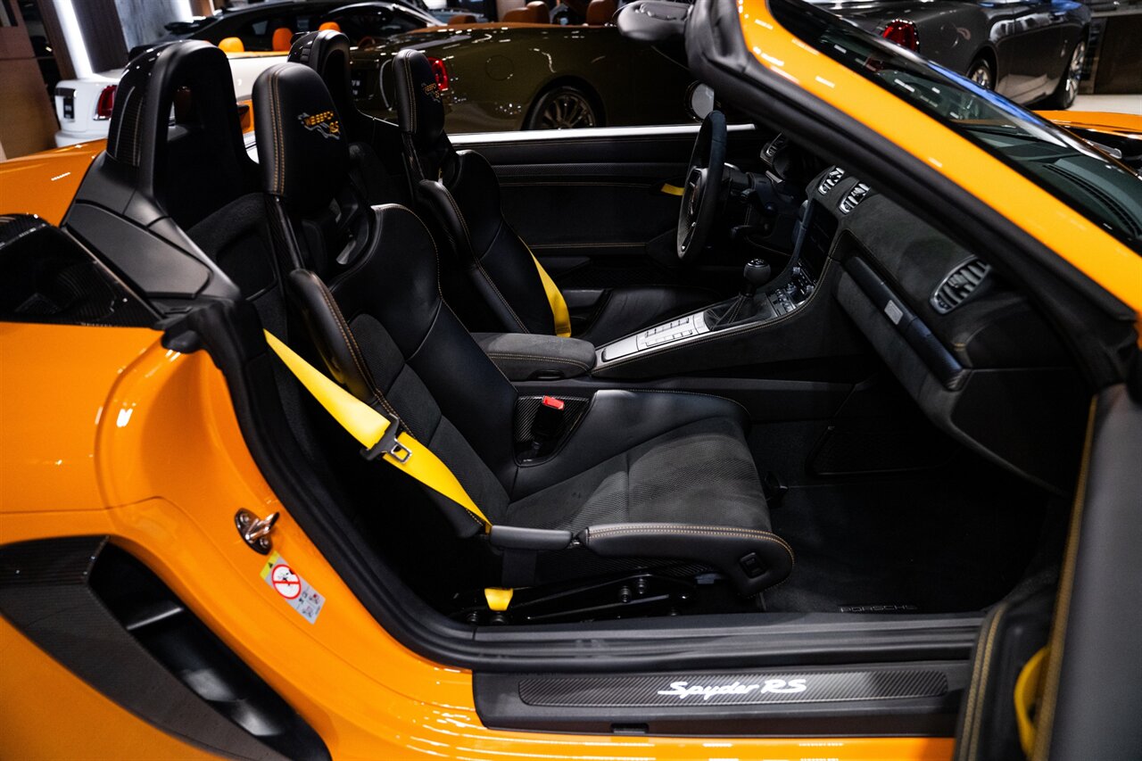 2025 Porsche 718 Boxster Spyder RS   - Photo 13 - Beverly Hills, CA 90212