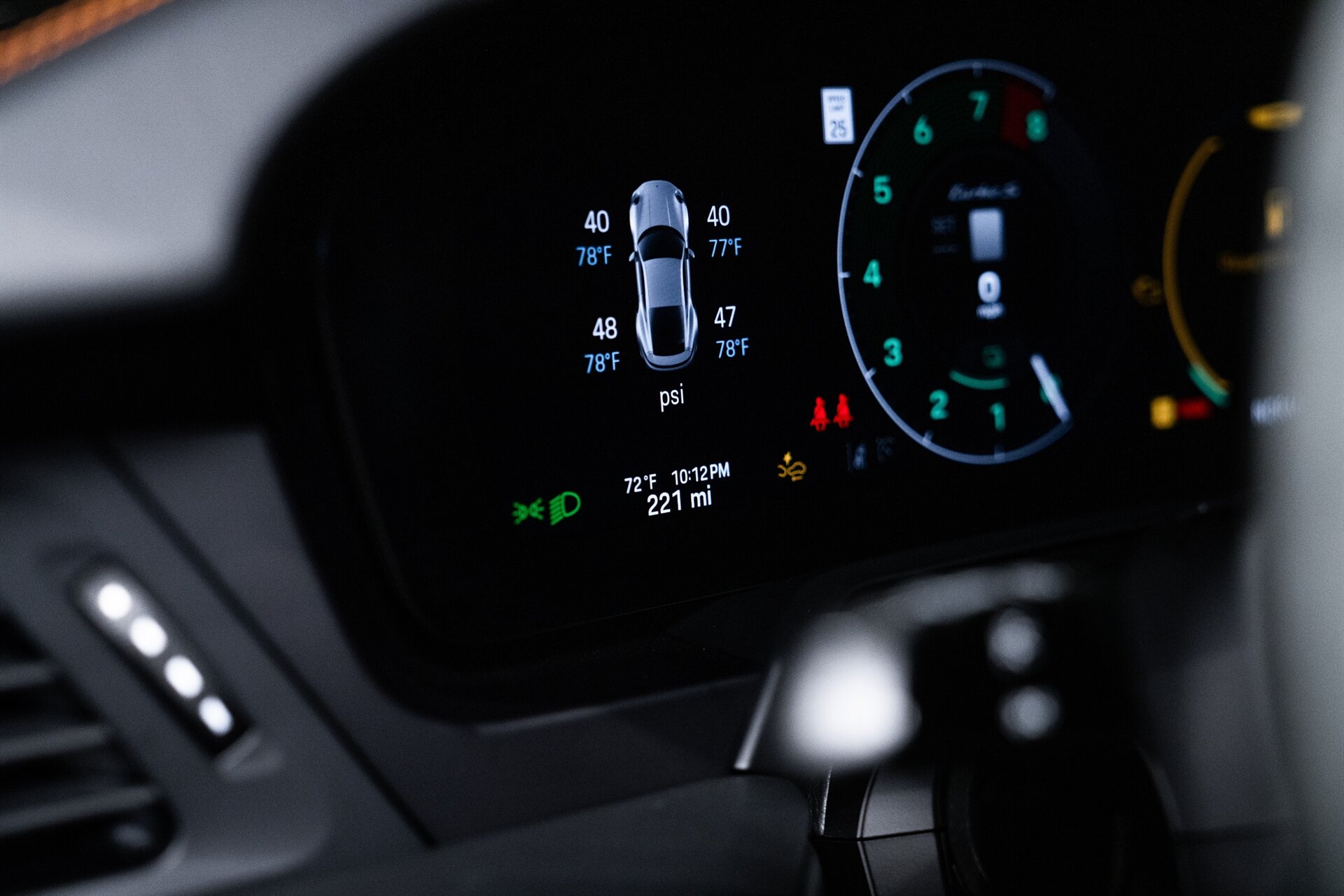 2026 Porsche 911 Turbo S - Photo 23